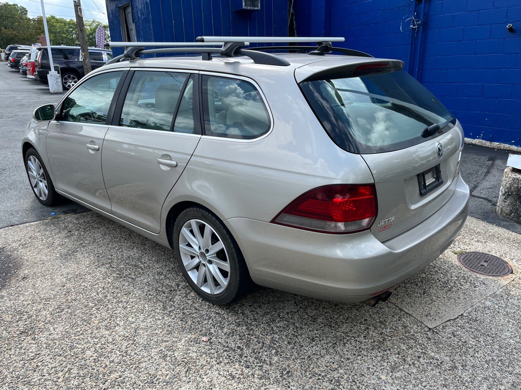 2013 Volkswagen Jetta Image 9
