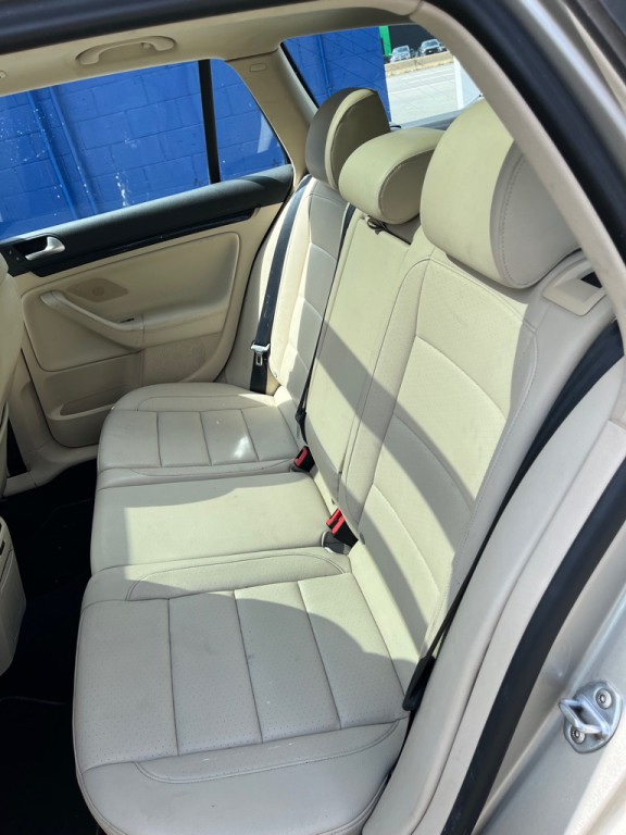 2013 Volkswagen Jetta Image 13