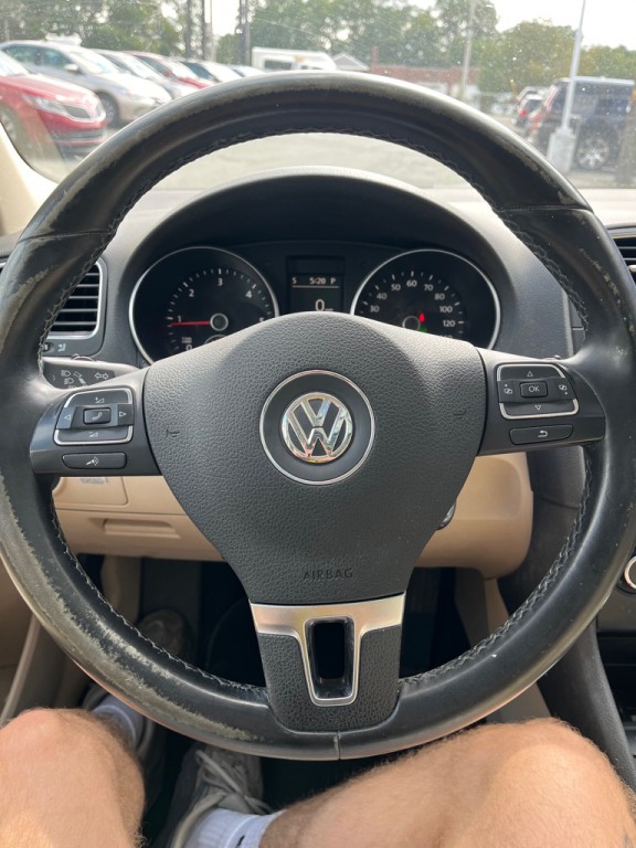 2013 Volkswagen Jetta Image 17