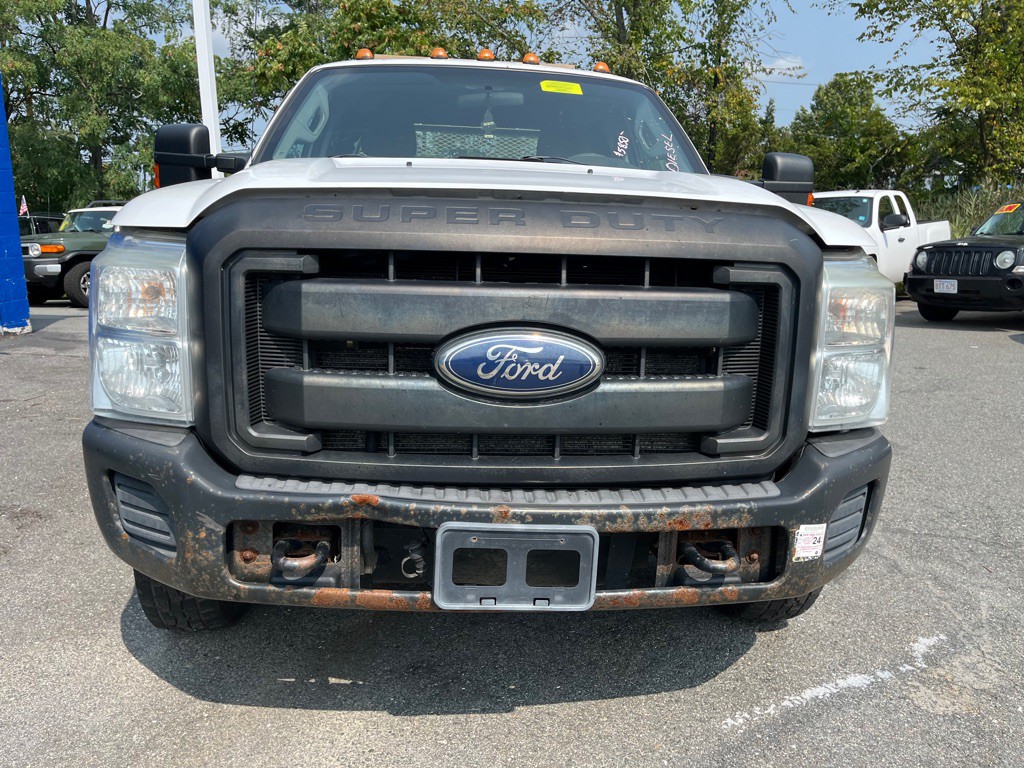 2011 Ford F-350 Image 4