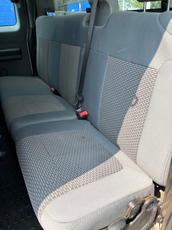 2011 Ford F-350 Image 11