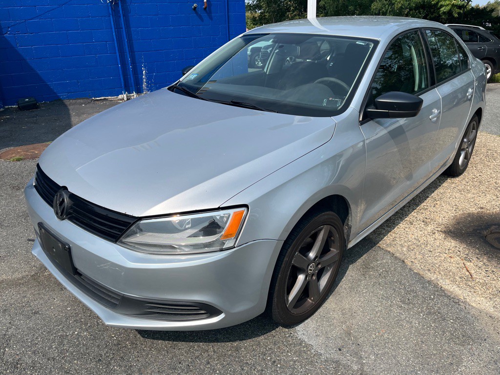 2013 Volkswagen Jetta Image 3