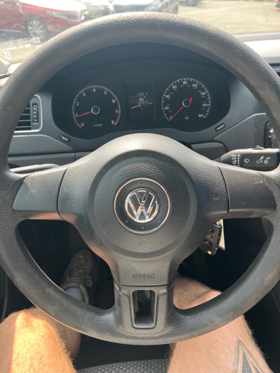 2013 Volkswagen Jetta Image 17