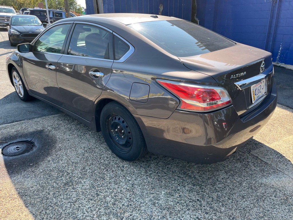 2015 Nissan Altima Image 33