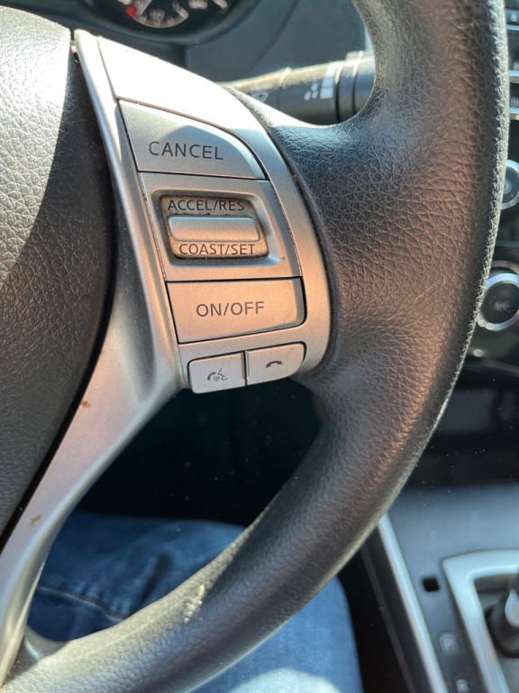 2015 Nissan Altima Image 41