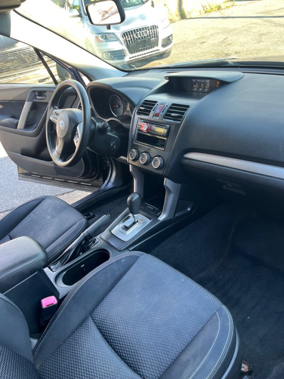2015 Subaru Forester Image 15