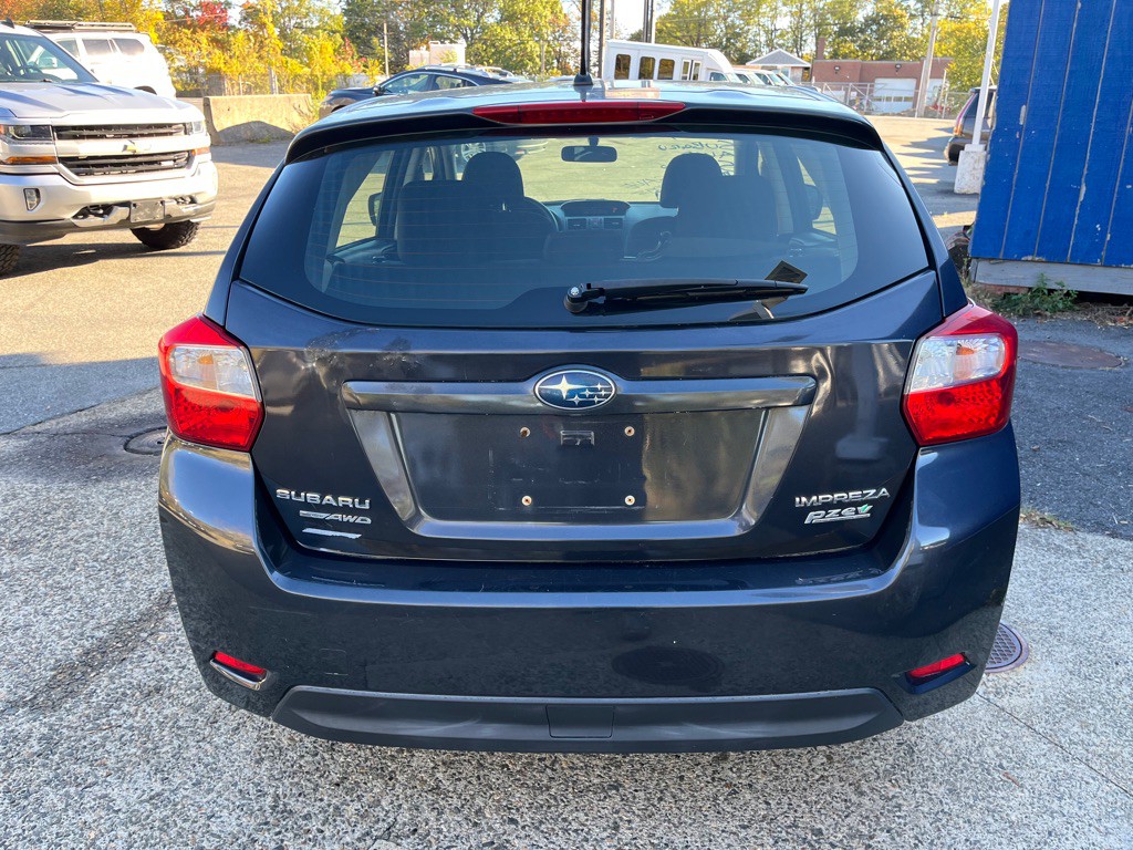 2014 Subaru Impreza Image 9