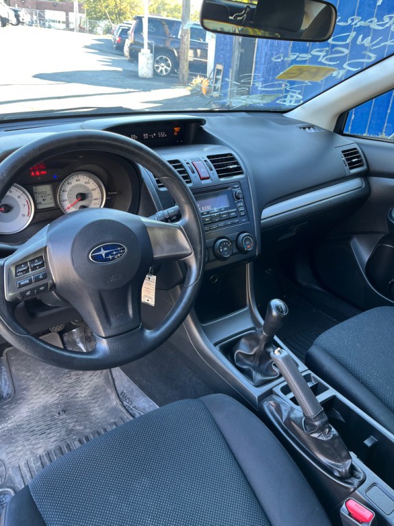 2014 Subaru Impreza Image 12