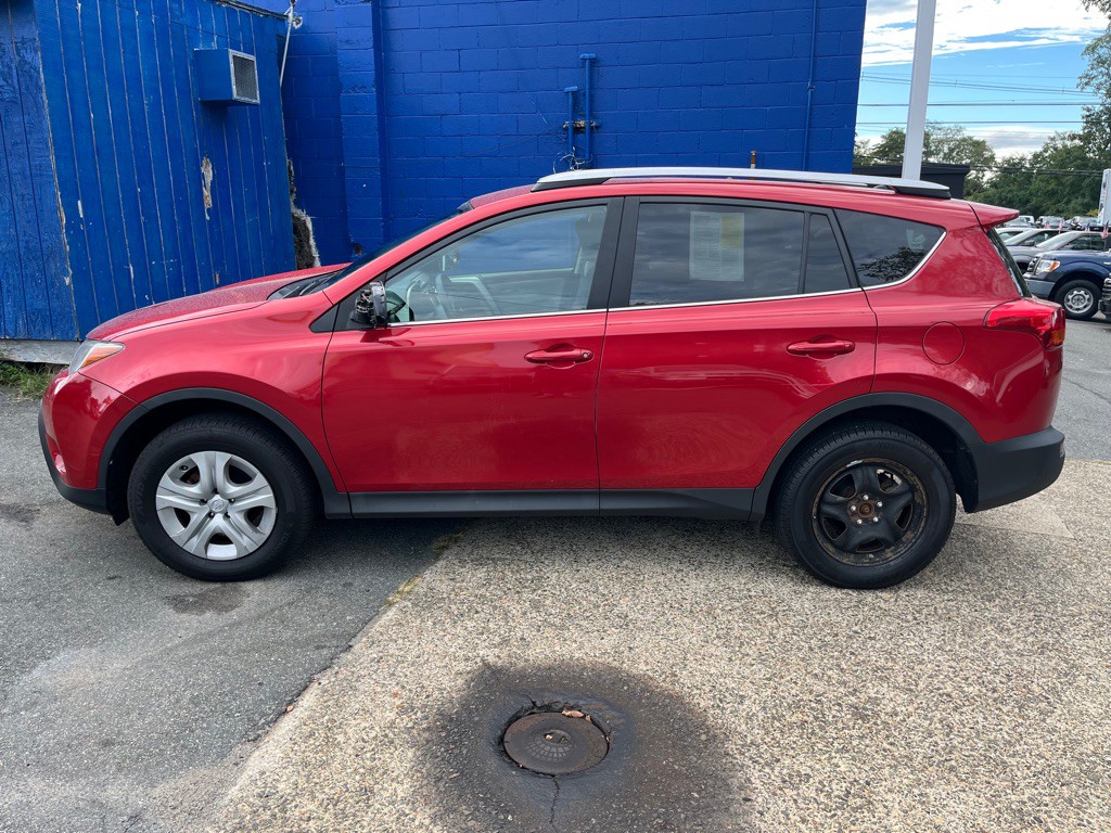 2014 Toyota Rav4 Image 2