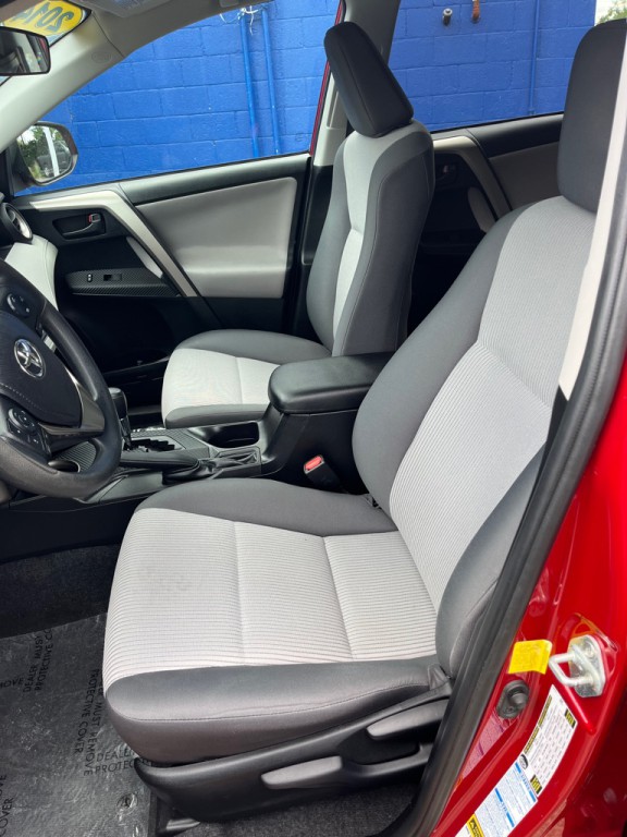 2014 Toyota Rav4 Image 11