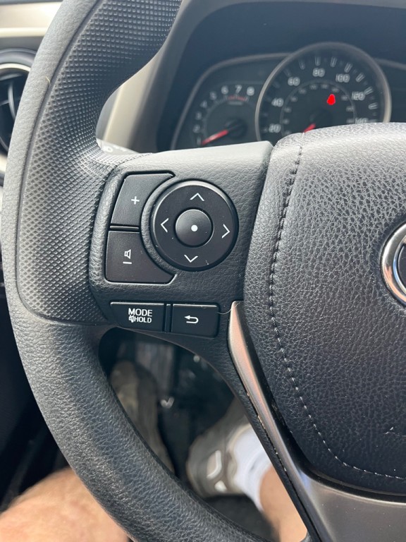 2014 Toyota Rav4 Image 18