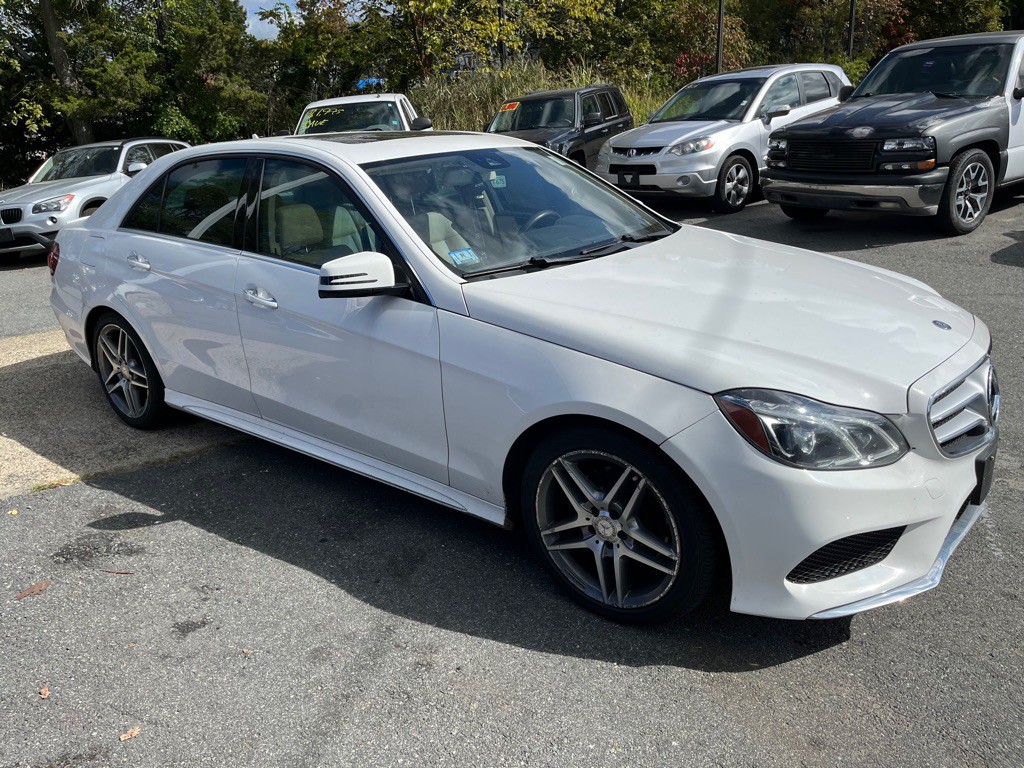 2016 Mercedes-Benz E-Class Image 6