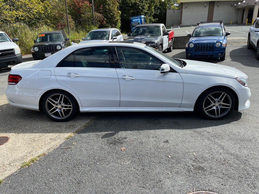 2016 Mercedes-Benz E-Class Image 7