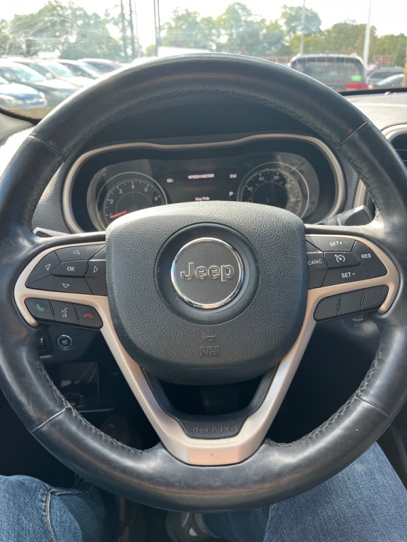 2014 Jeep Cherokee Image 16