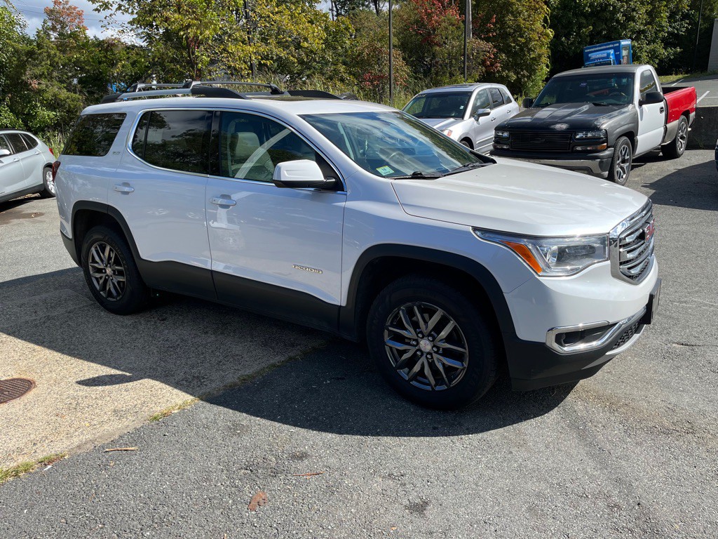 2017 GMC Acadia Image 6