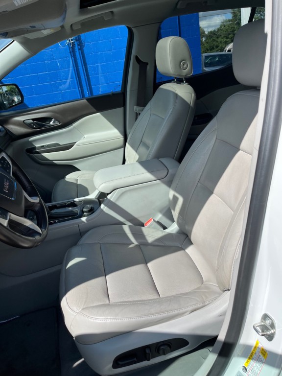2017 GMC Acadia Image 10