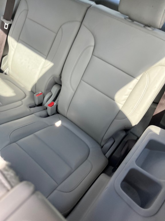 2017 GMC Acadia Image 12