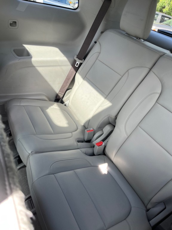 2017 GMC Acadia Image 13