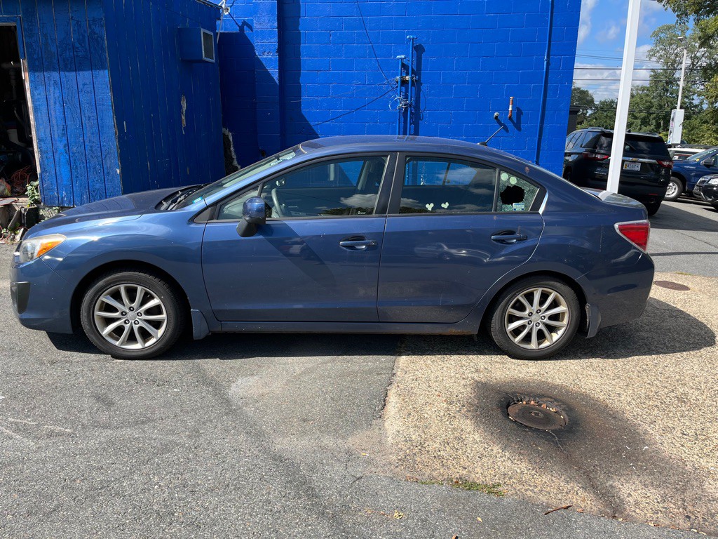 2013 Subaru Impreza Image 2