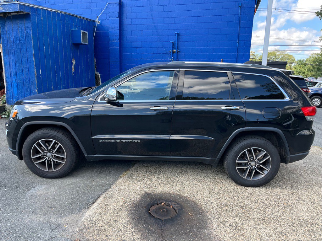 2018 Jeep Grand Cherokee Image 2