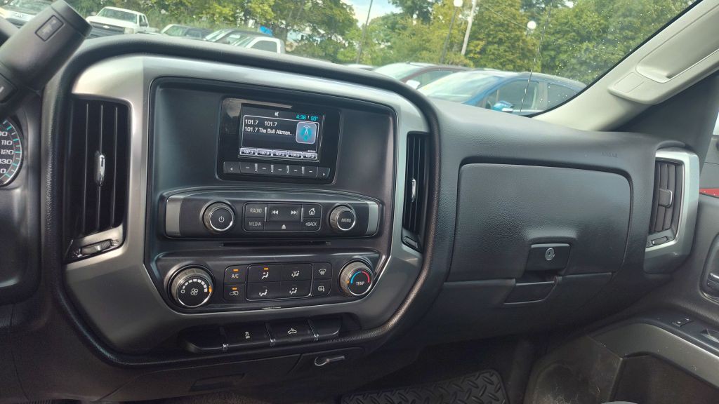 2015 Chevrolet Silverado 1500 Image 12