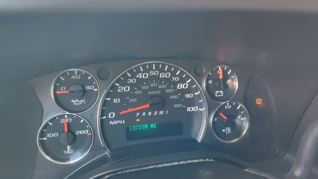 2014 Chevrolet Express Image 8