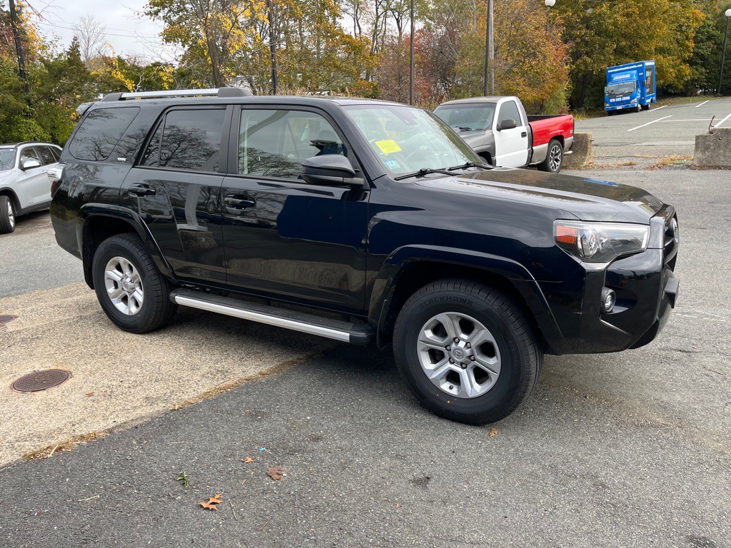 2021 Toyota 4Runner Image 6