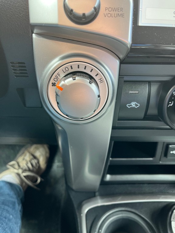 2021 Toyota 4Runner Image 22