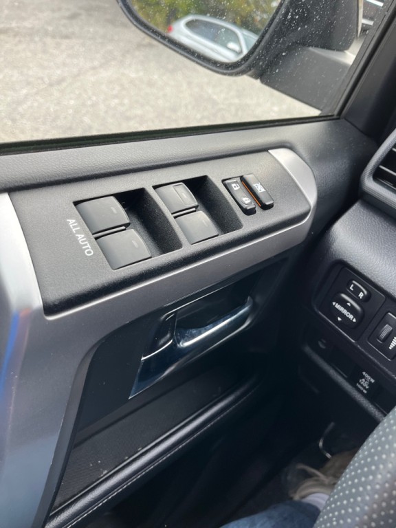 2021 Toyota 4Runner Image 27