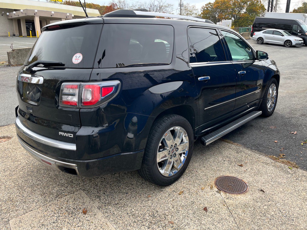 2016 GMC Acadia Image 8