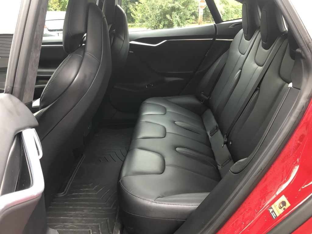 2017 Tesla Model S Image 13