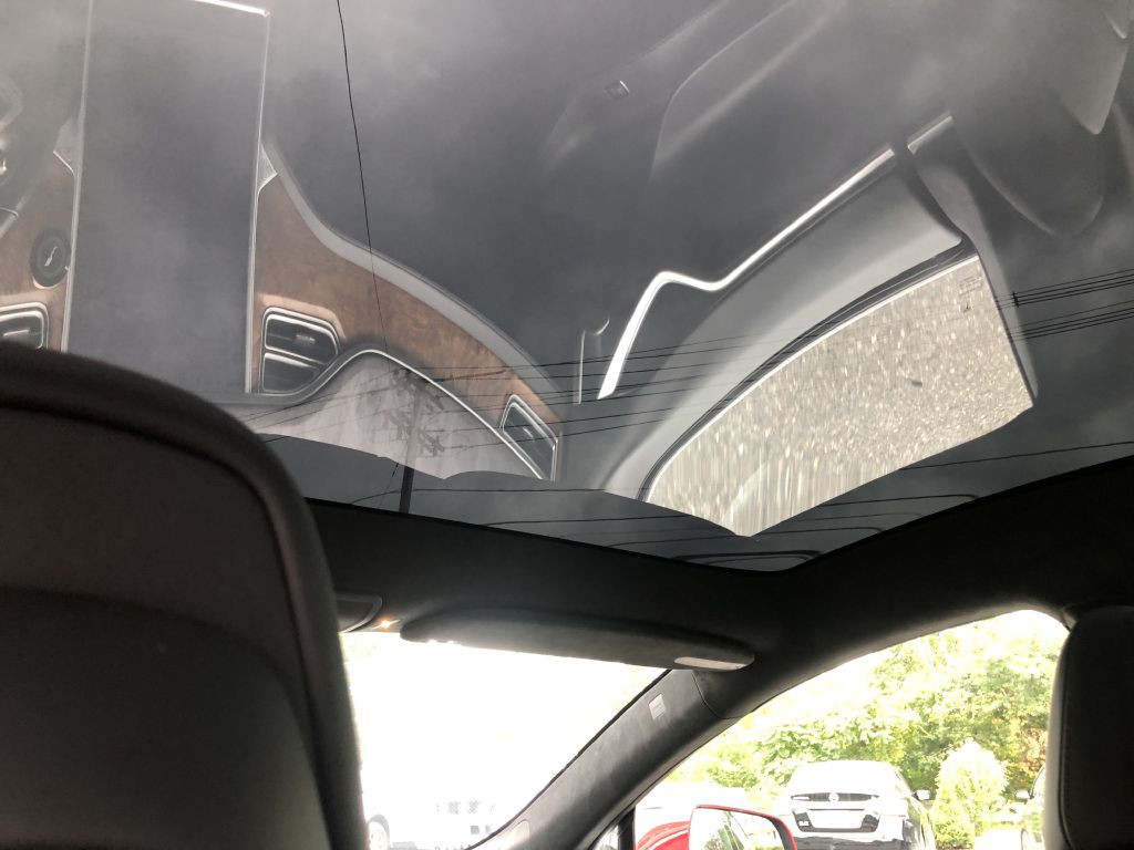 2017 Tesla Model S Image 15