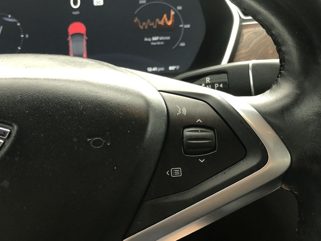 2017 Tesla Model S Image 20