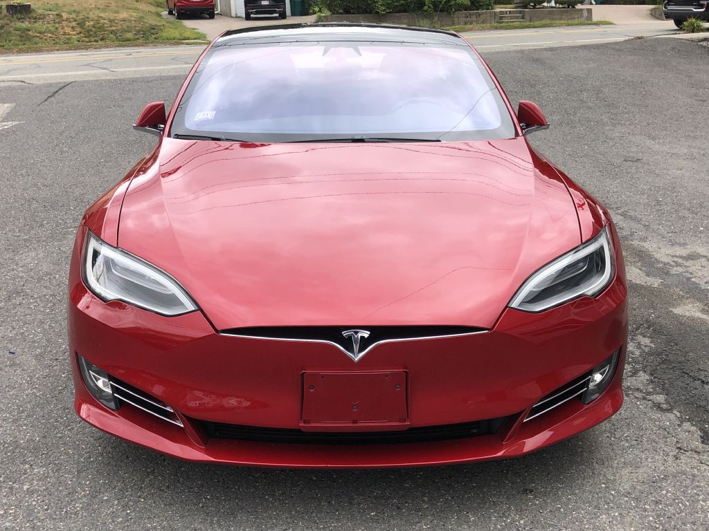 2017 Tesla Model S Image 8