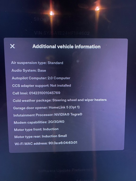2017 Tesla Model S Image 27