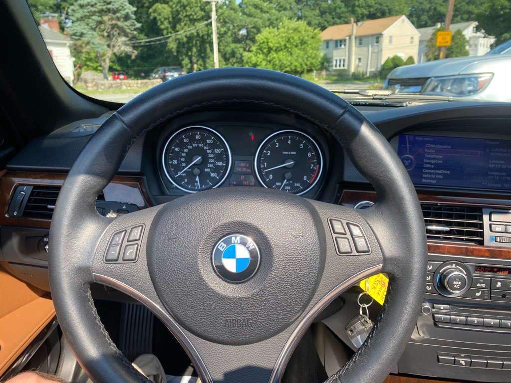 2013 BMW 3 Series Image 27