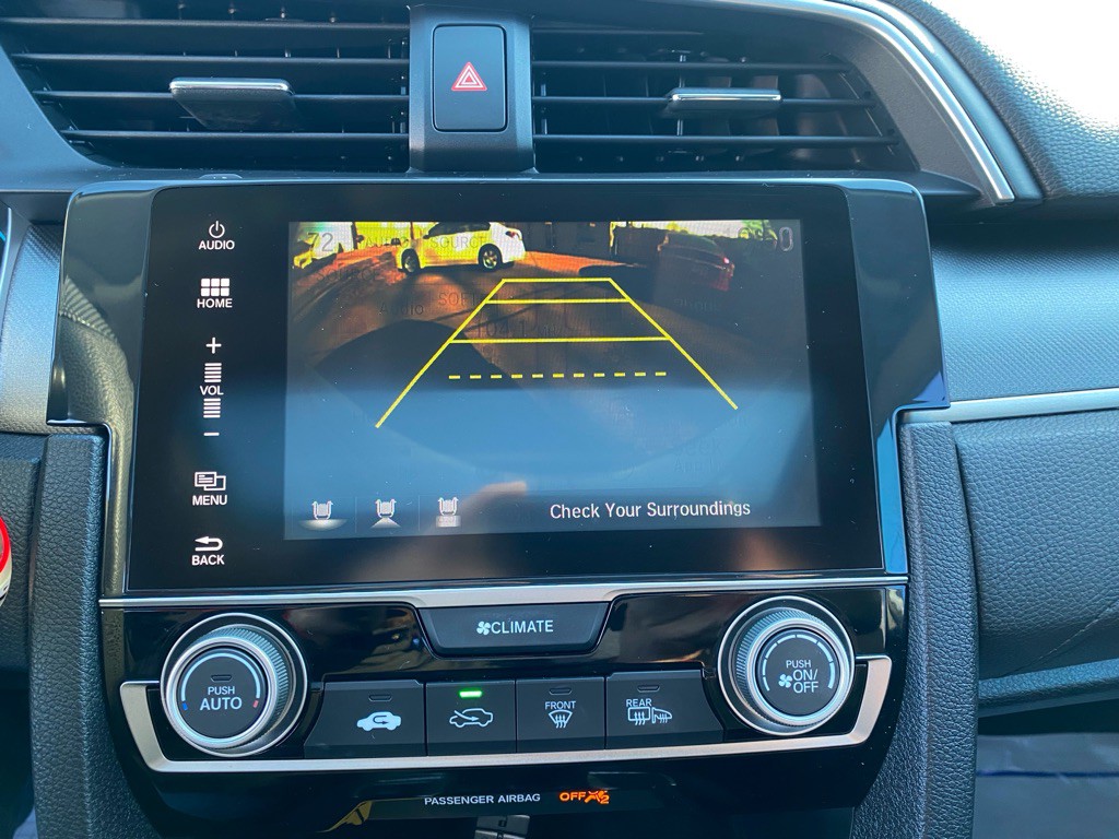 2016 Honda Civic Image 30