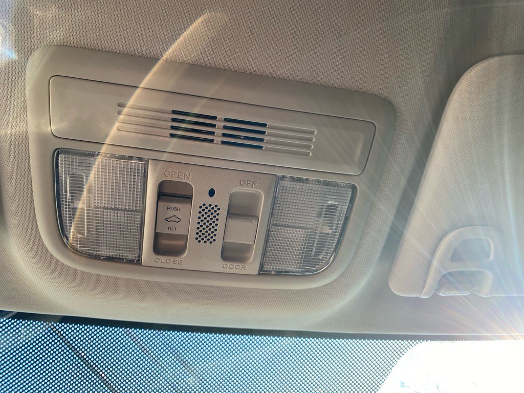 2016 Honda Civic Image 33