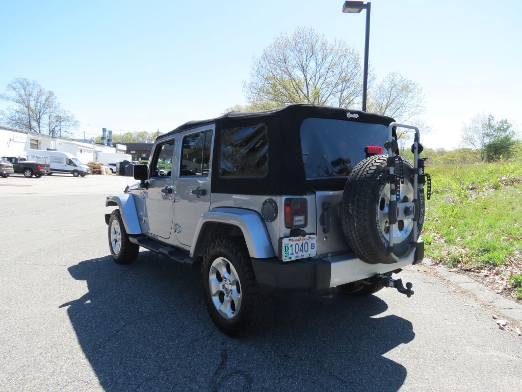 2013 Jeep Wrangler Unlimited Image 3