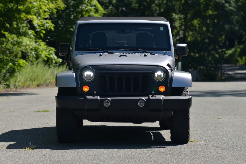 2013 Jeep Wrangler Unlimited Image 9