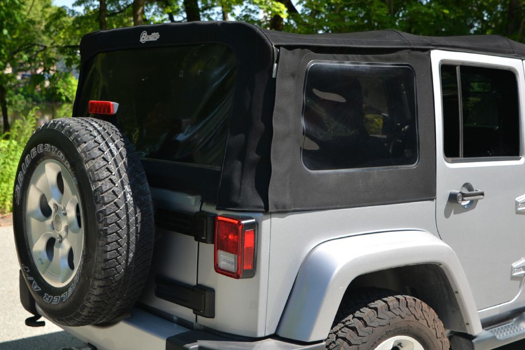 2013 Jeep Wrangler Unlimited Image 14