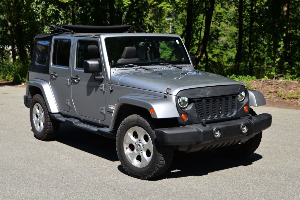 2013 Jeep Wrangler Unlimited Image 16