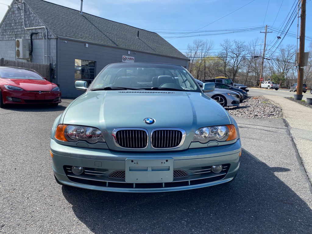 2003 BMW 3 Series Image 8