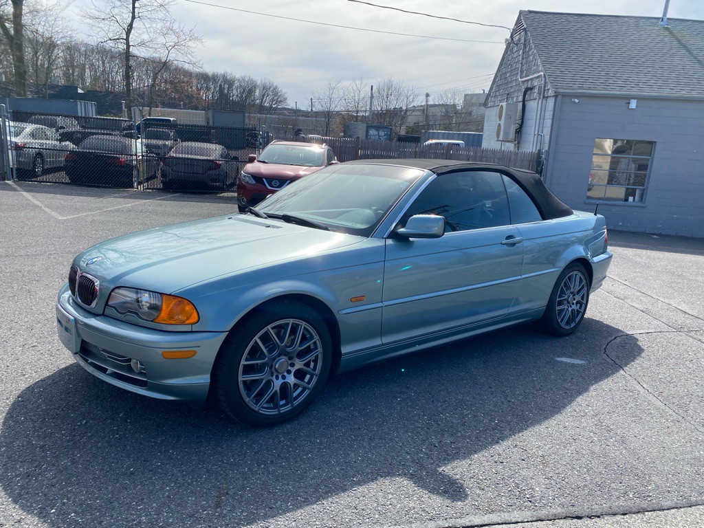 2003 BMW 3 Series Image 10