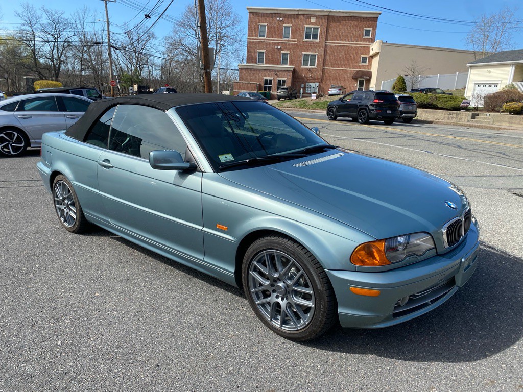 2003 BMW 3 Series Image 13