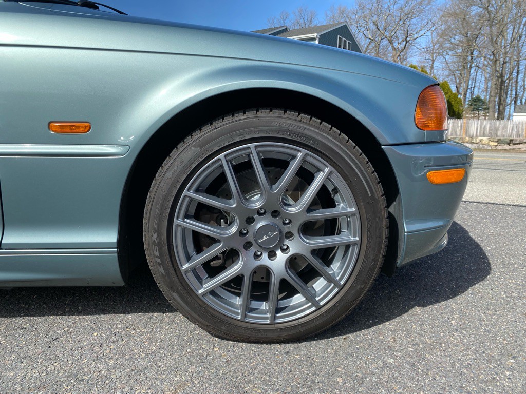 2003 BMW 3 Series Image 20