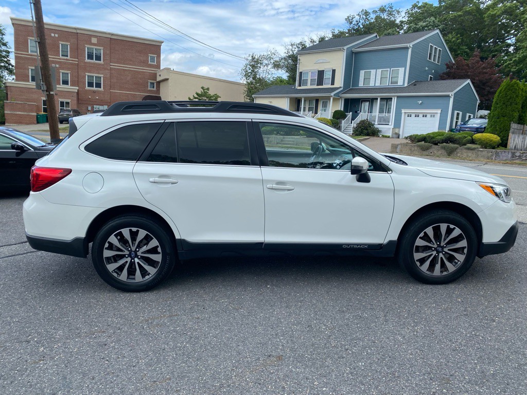 2016 Subaru Outback Image 6