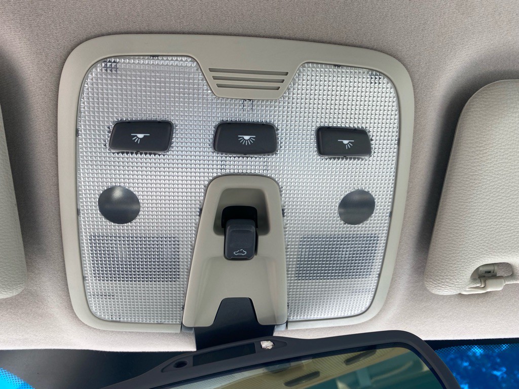 1999 Volvo S80 Image 31