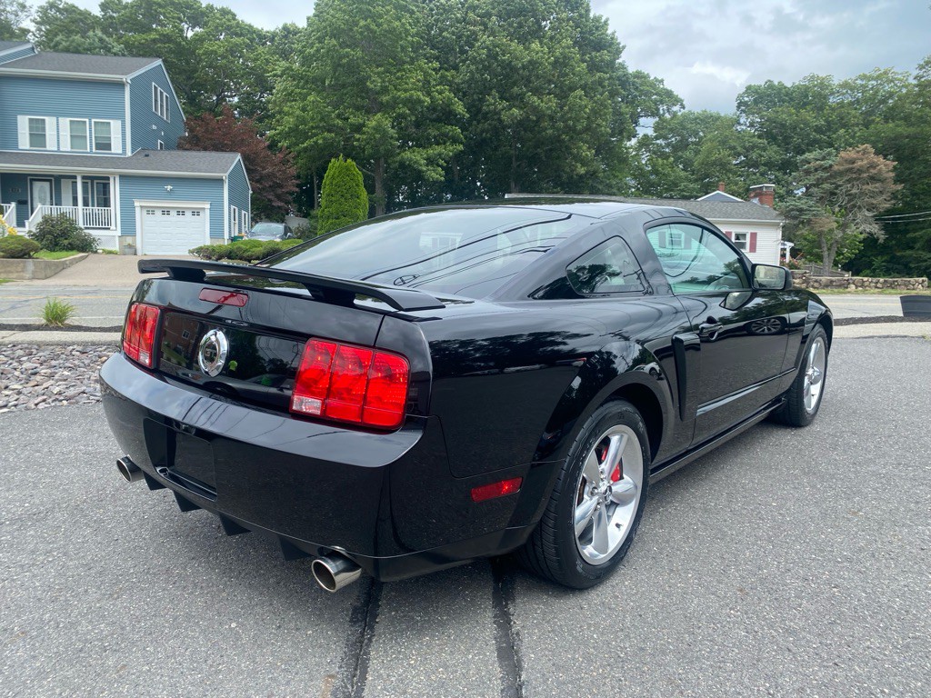 2008 Ford Mustang Image 7