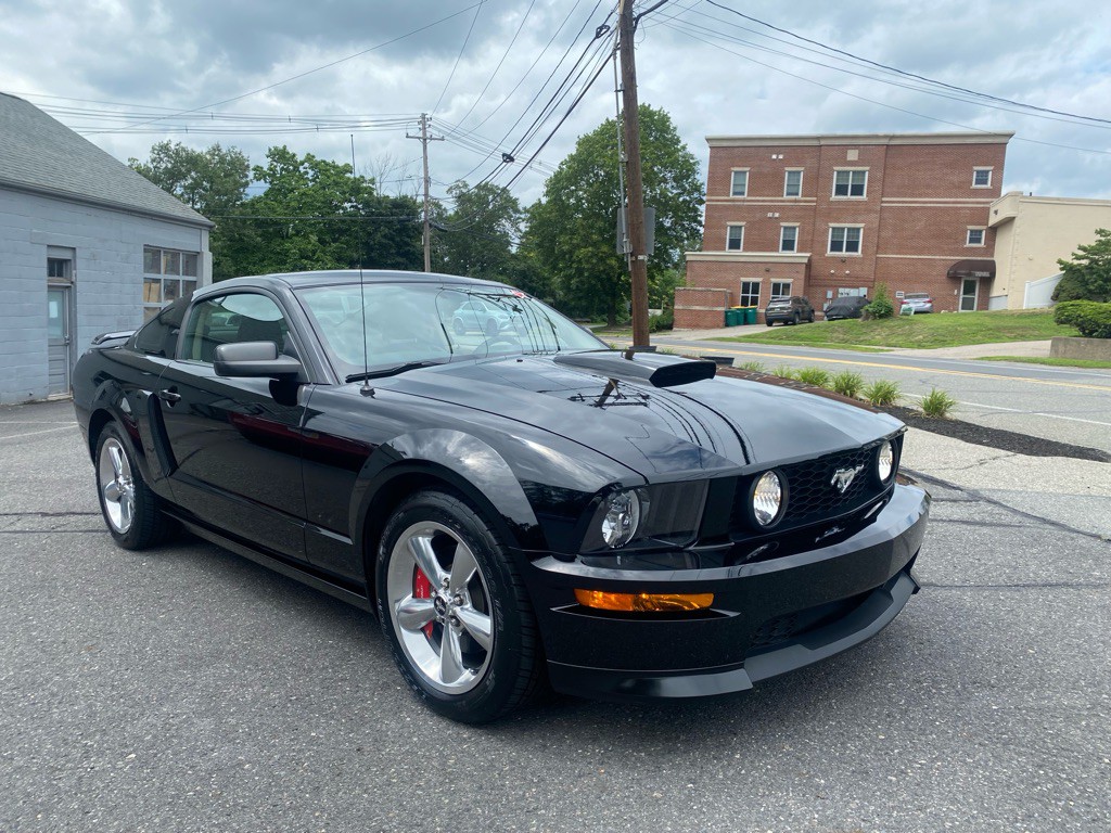 2008 Ford Mustang Image 9